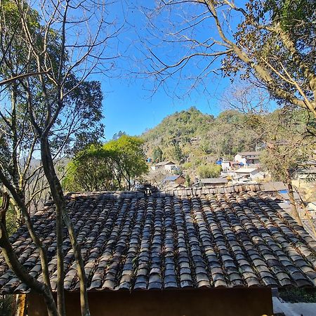 Nha Co Lao Xa Homestay Hmong & Bungalow Air Conditioner دونغ فان المظهر الخارجي الصورة