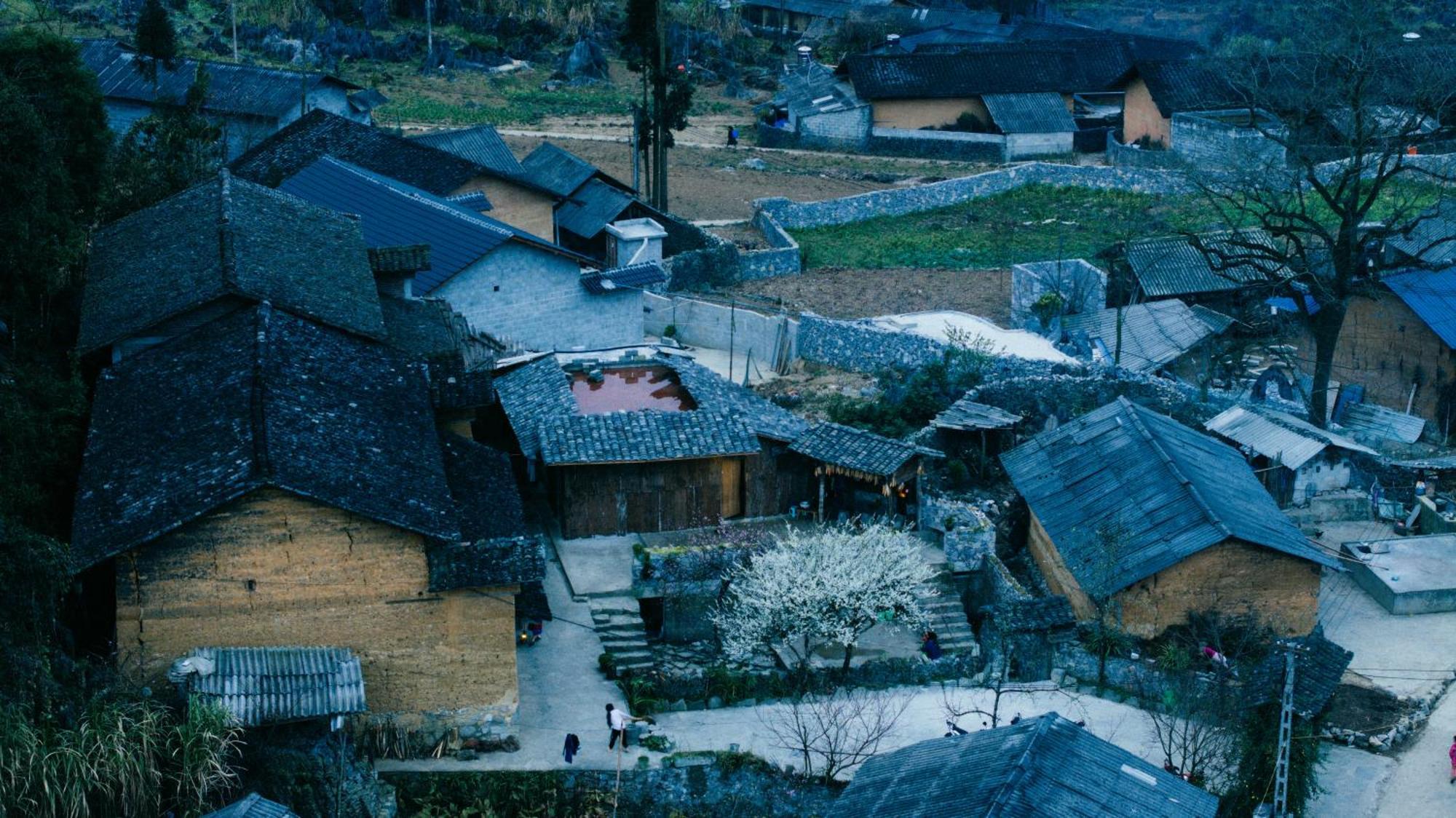Nha Co Lao Xa Homestay Hmong & Bungalow Air Conditioner دونغ فان المظهر الخارجي الصورة