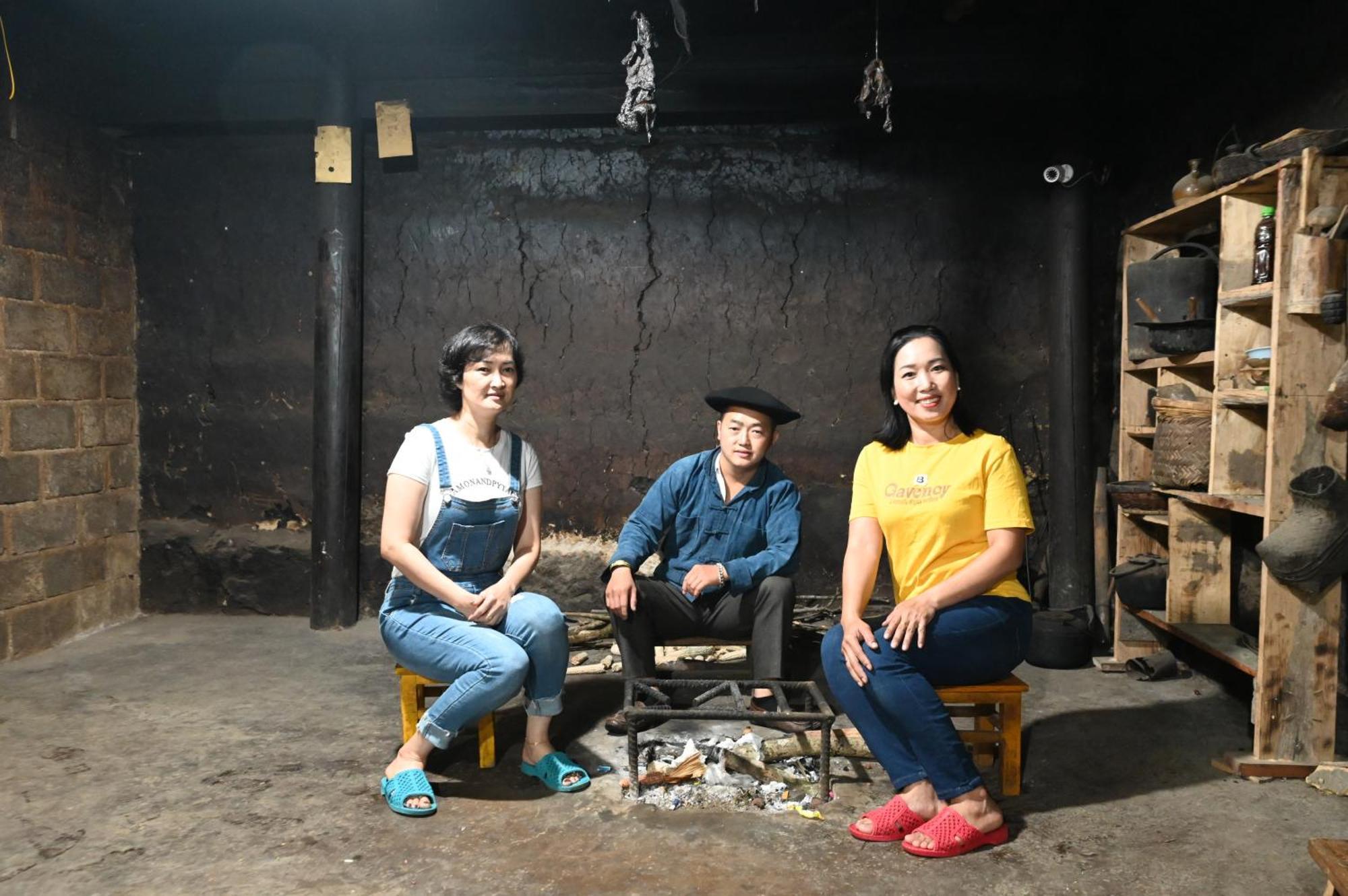Nha Co Lao Xa Homestay Hmong & Bungalow Air Conditioner دونغ فان المظهر الخارجي الصورة