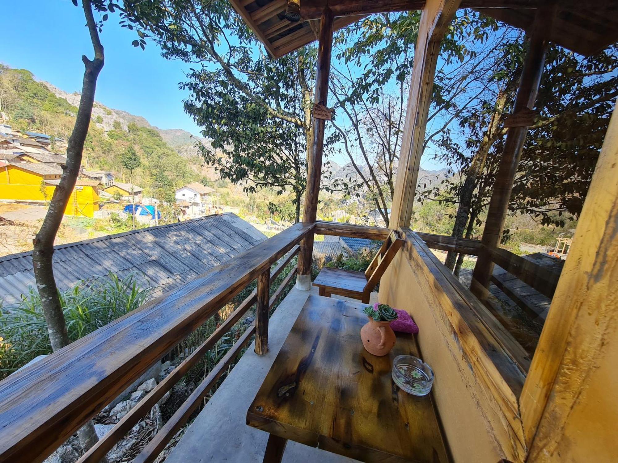 Nha Co Lao Xa Homestay Hmong & Bungalow Air Conditioner دونغ فان المظهر الخارجي الصورة